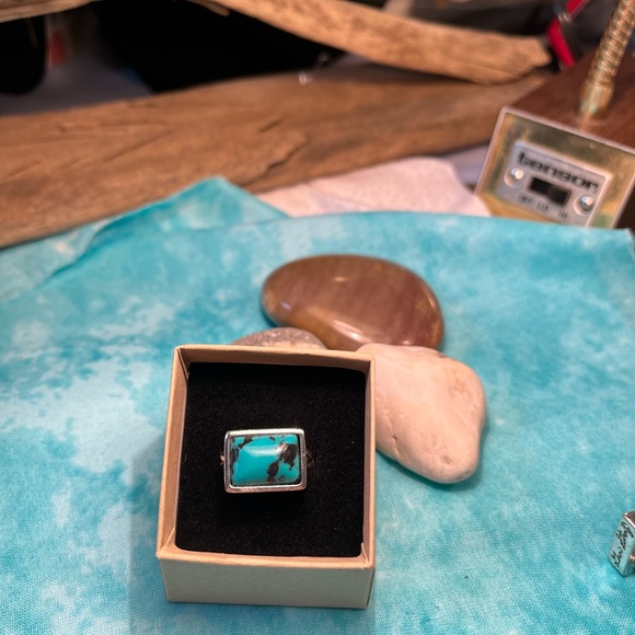 2252-RMT Antique Style Pioneer Spirit Silver & Turquoise Color Setting - Picture 16 of 16